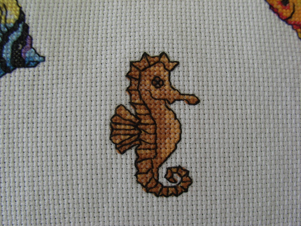 grille point de croix hippocampe