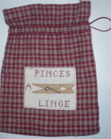 grille point de croix pince a linge