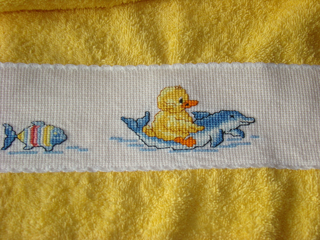 grille point de croix canard