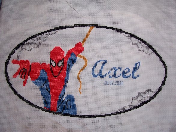 grille point de croix spiderman