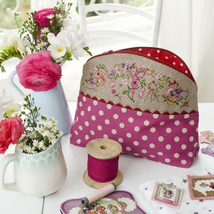point de croix ouvrages broderie
