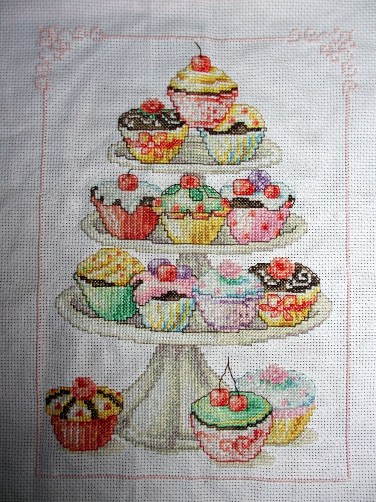 grille gratuite point de croix cupcake