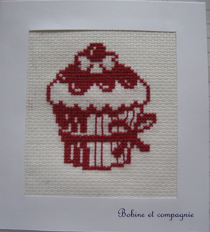 grille gratuite point de croix cupcake