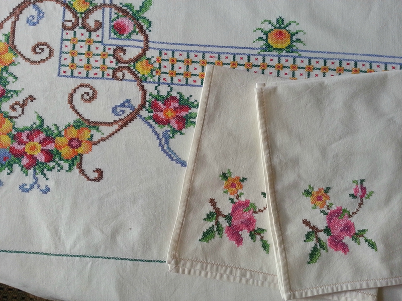 motif point de croix serviette