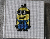 point de croix les minions