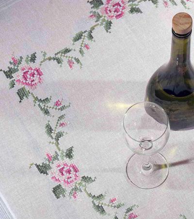 point de croix nappe de table